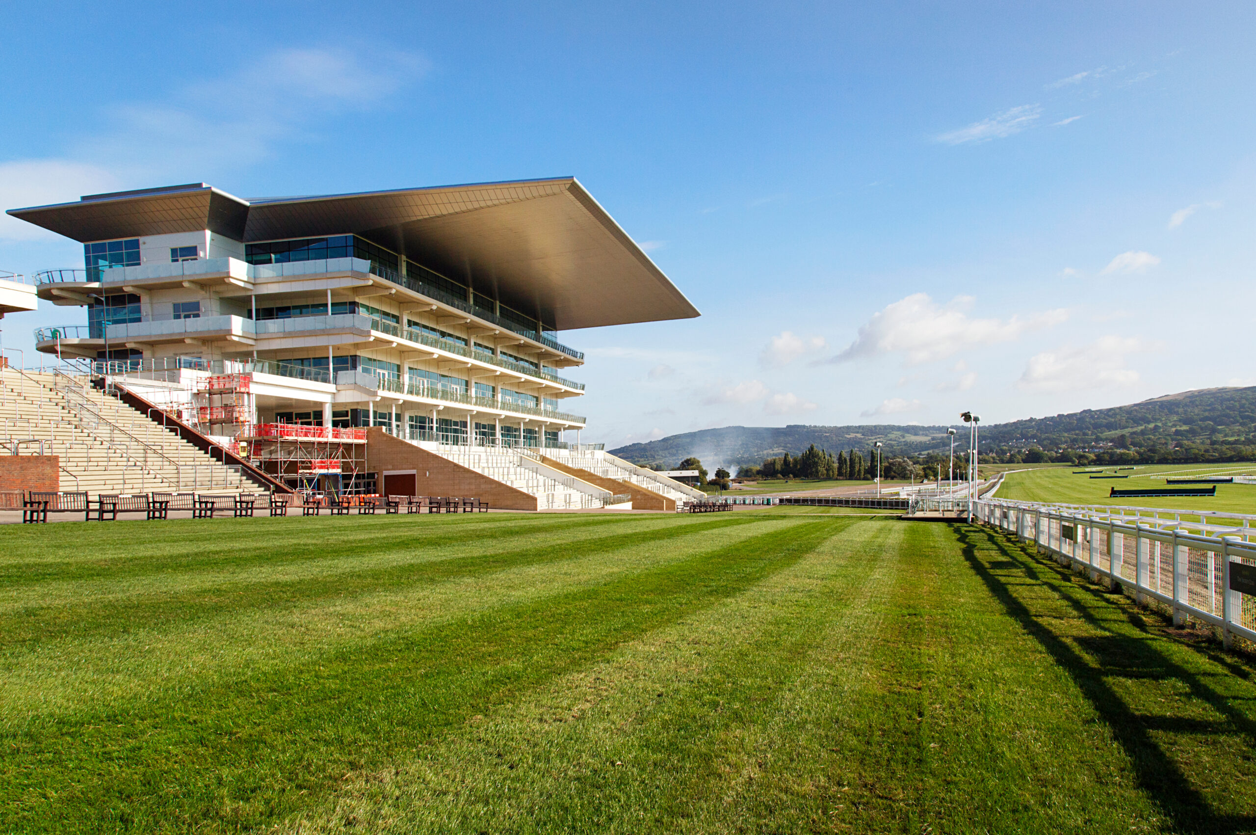 競馬場・ボートレース場